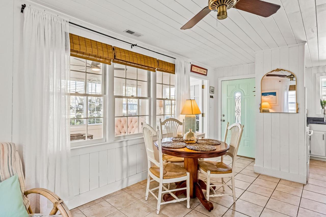 Charming Cottage アトランティック・ビーチ エクステリア 写真