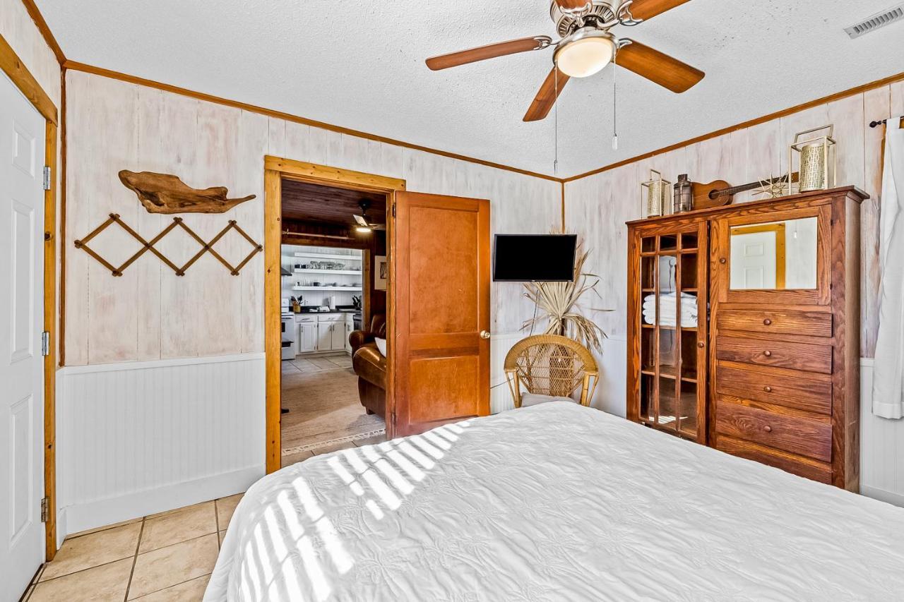 Charming Cottage アトランティック・ビーチ エクステリア 写真