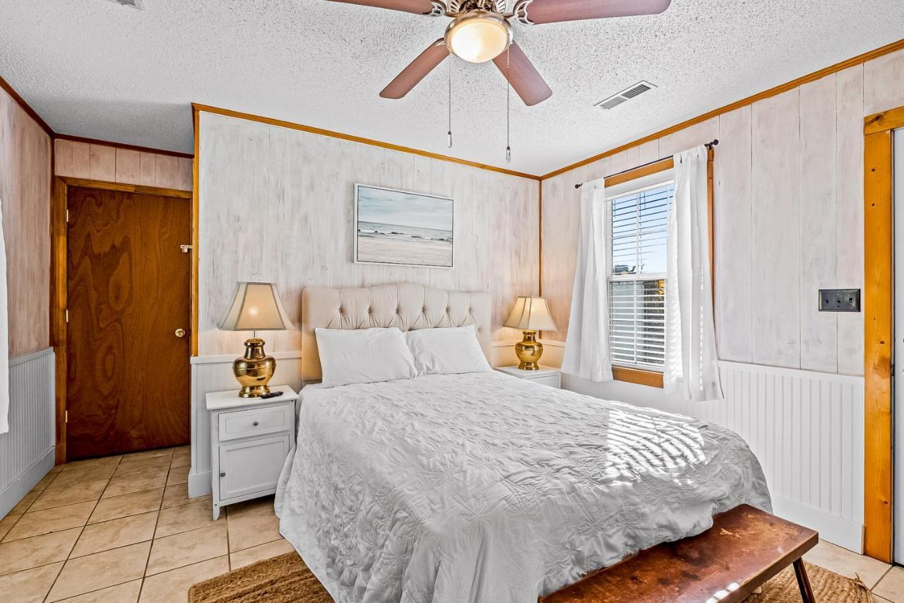 Charming Cottage アトランティック・ビーチ エクステリア 写真
